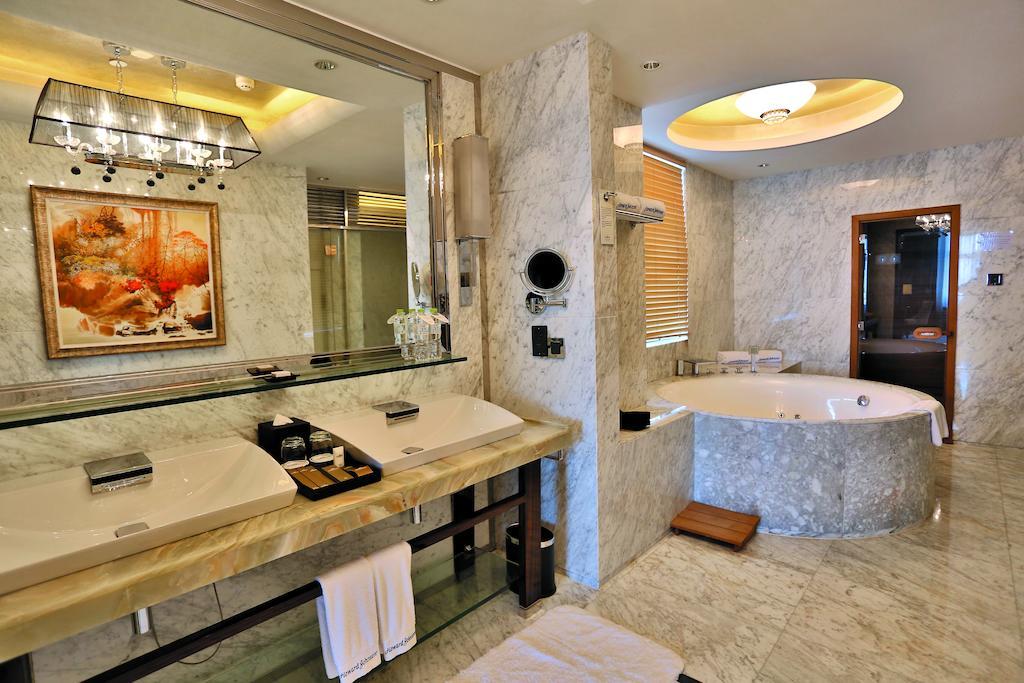 Howard Johnson Kaina Plaza Changzhou Τσανγκζού Εξωτερικό φωτογραφία