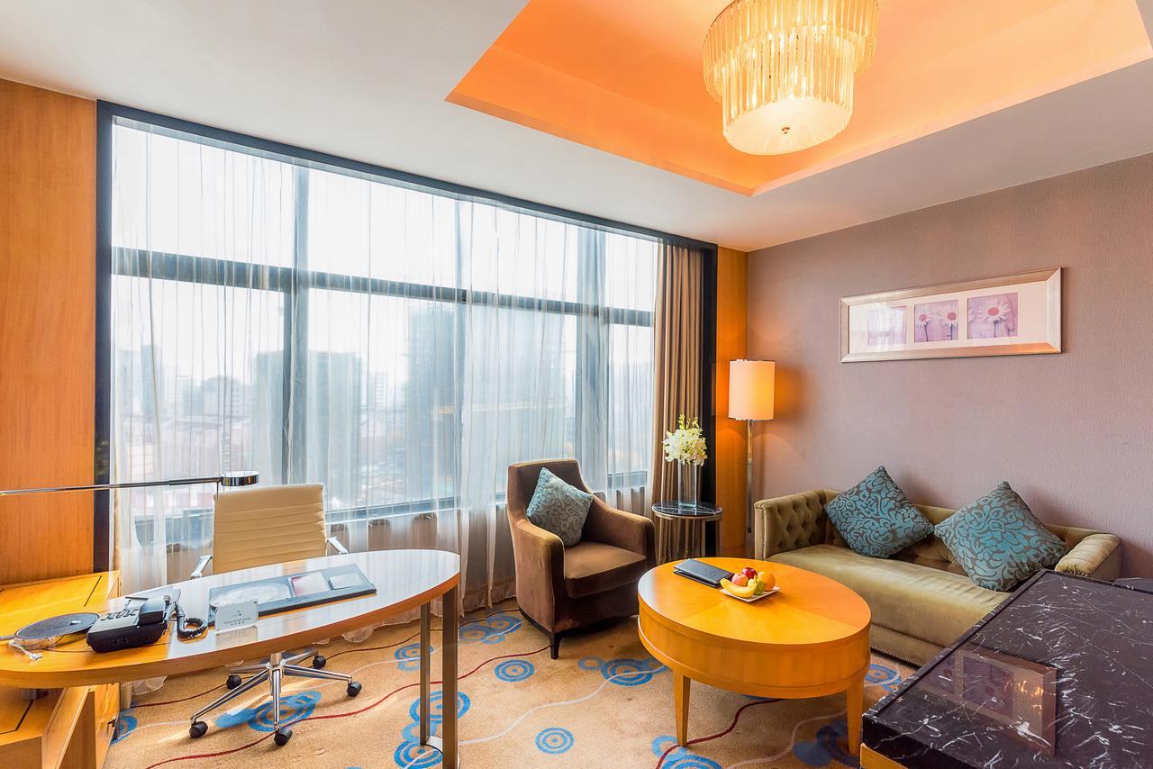 Howard Johnson Kaina Plaza Changzhou Τσανγκζού Εξωτερικό φωτογραφία